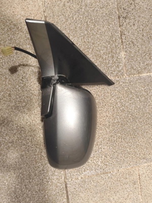 Suzuki Swift mirror used with broken base for spare parts