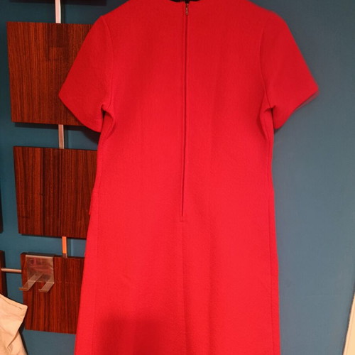 Vintage mod red dress with gold buttons like new, summer brocade fabric