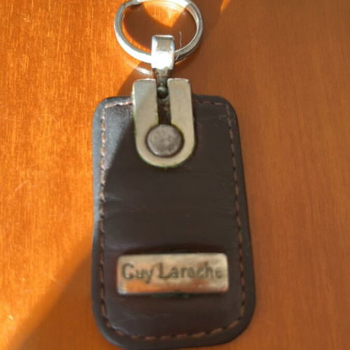 Guy Laroche leather keychain used, brown