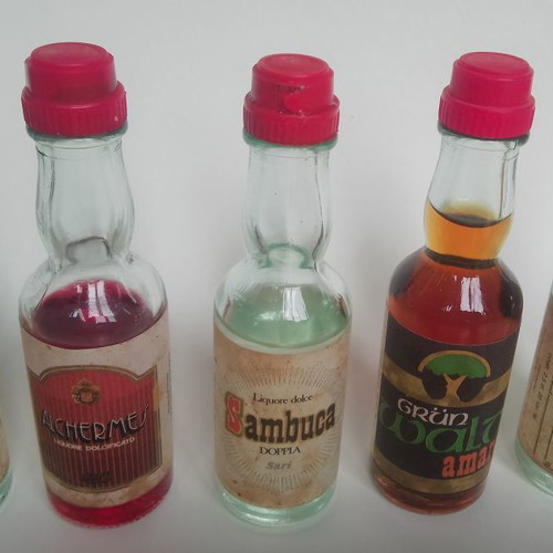 Miniature bottles used, pack of 5, Distillerie SARI Gussago Italy