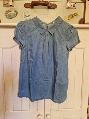Oasis blue denim shirt small size like new