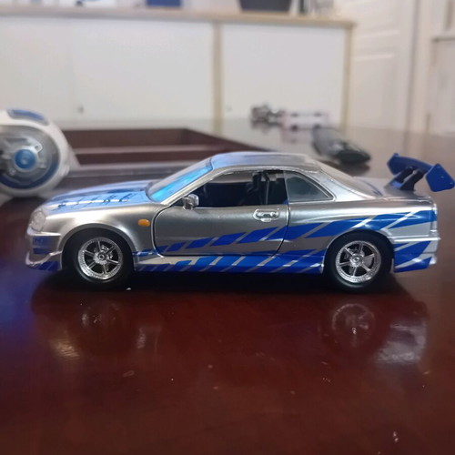 Nissan Skyline GT R toy car used, scale 1:32