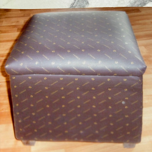 Stools pack of 19 used, leatherette