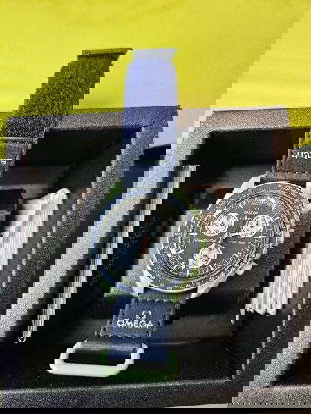 swatch x omega, moonswatch, mission on earth