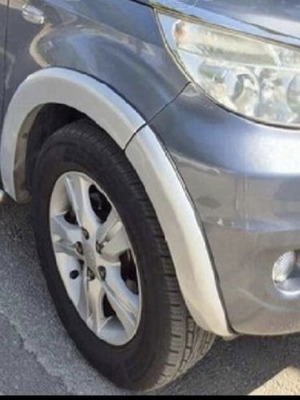 Φρύδια τροχών Daihatsu Terios μεταχειρισμένα, σετ για μοντέλο 2006-2015