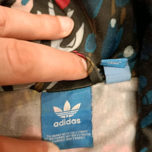 Adidas Firebird jacket used with Passinho print