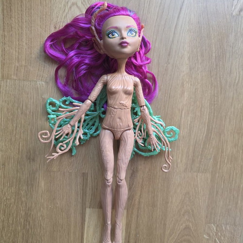 Monster High Garden Ghouls Treesa Thornwillow Tree Doll used
