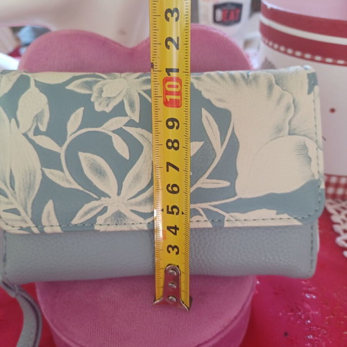 Blue Floral Wallet with Wrist Strap like new