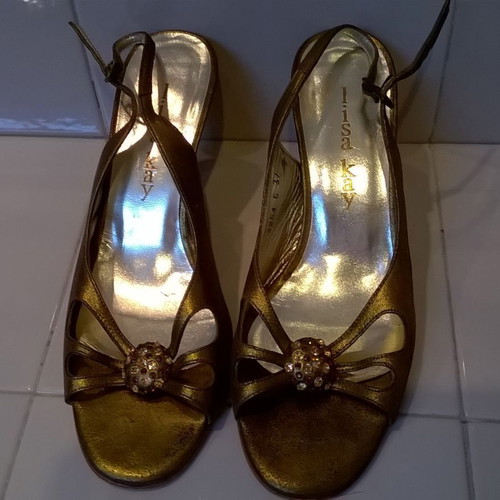 Women's sandals size 37 like new