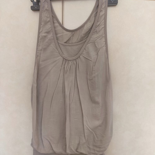 Women's blouse size M gray like new