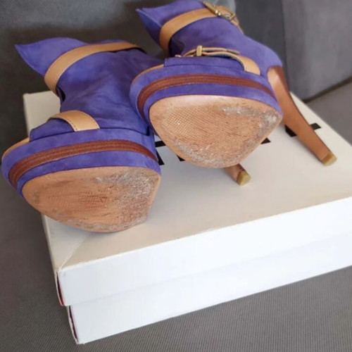 Schutz suede sandals size 39 like new, blue and purple