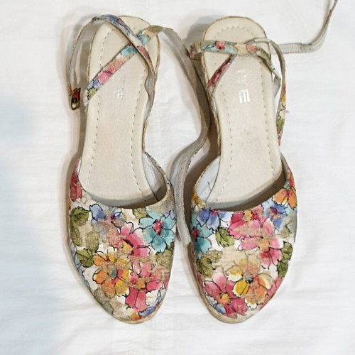 Elite floral espadrille platform sandals size 39