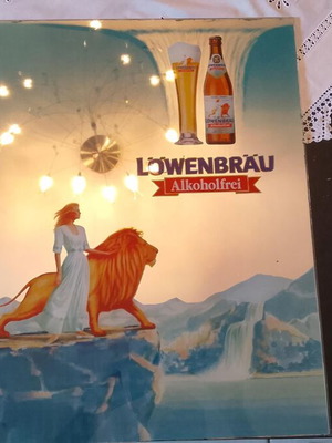 Antique Lowenbrau beer glass advertising 1980-85 like new