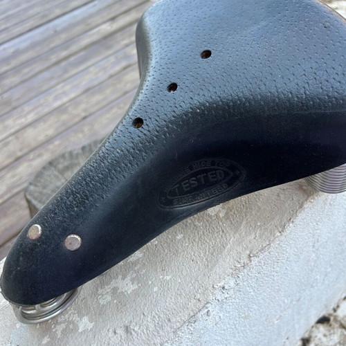 Eastman retro bicycle saddle with double metal springs