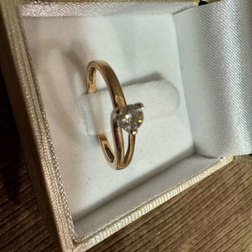 Diamond ring 0.30ct 14K gold size 54 like new