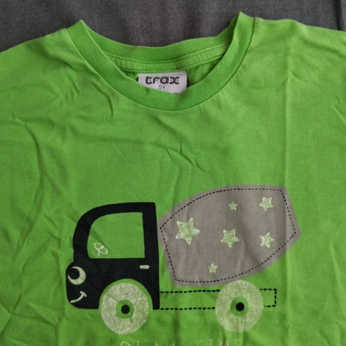 Trax set with shorts and short-sleeve shirt for 5-year-old boy