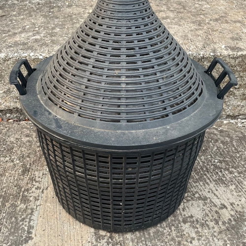 20L Damigians (20 Available)