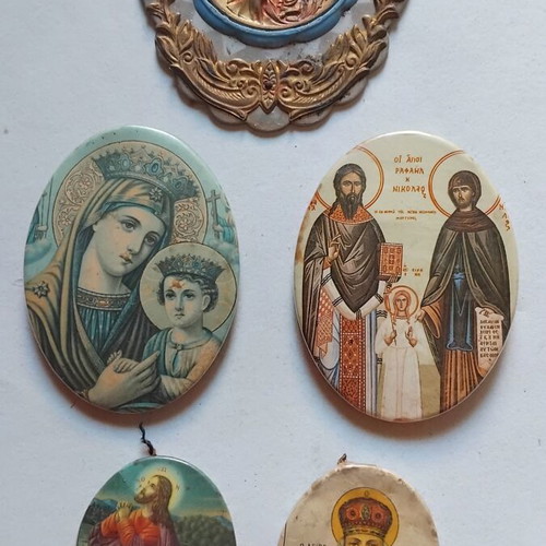 Five old Christian icons with bonus magazine featuring Makarios