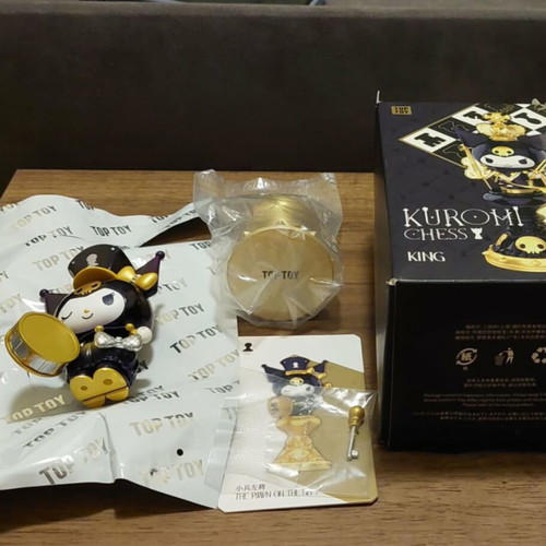 Kuromi Chess King Blind Box new