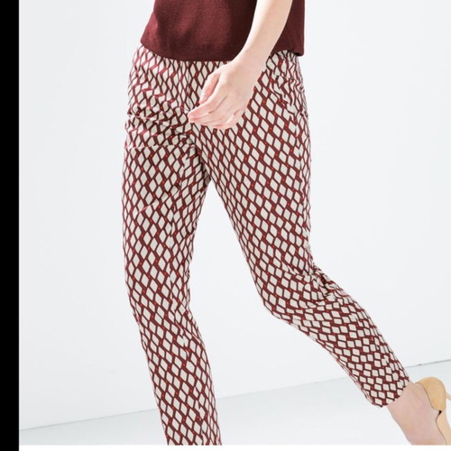 Zara pants with geometric pattern new, burgundy and white