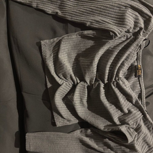 Gray blouse with shirring like new, one size