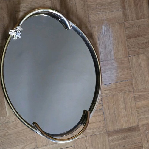 Oval tray with gold handles and mirror surface, like new