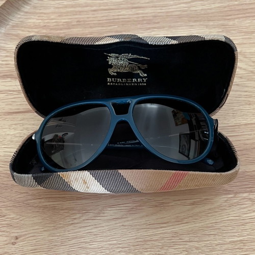 Burberry sunglasses used, blue color