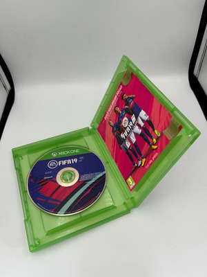 FIFA19 Xbox One like new