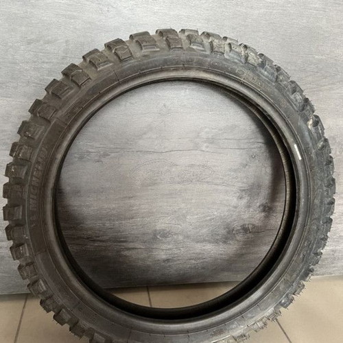 Michelin Anakee Wild 110/90-19 like new