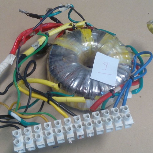 Toroidal transformer 400VA used Amarad 230V
