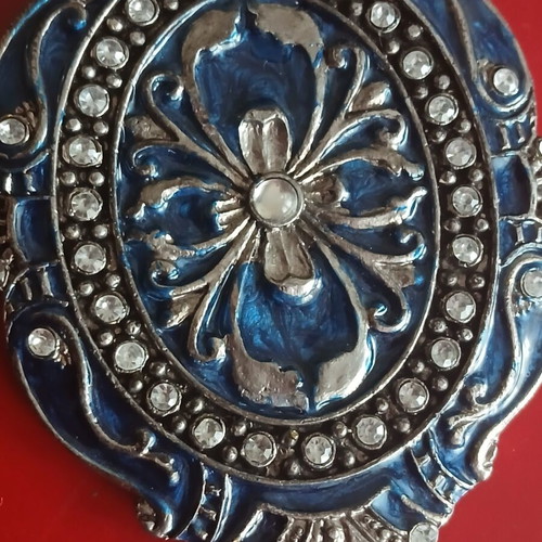 Small decorative item 15 cm new