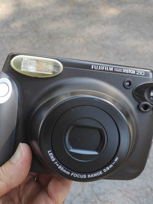 Fujifilm Instax 210 camera in excellent condition