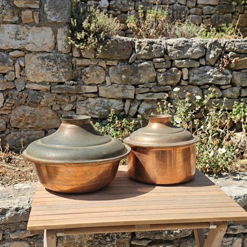 Set of 2 vintage copper pots with 1940-1950 baking tray