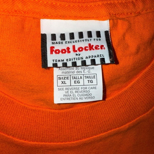 Foot Locker Syracuse Orangemen T-shirt XL vintage orange like new