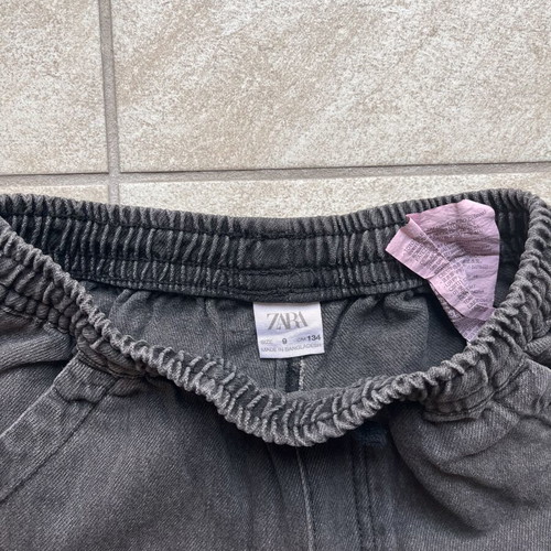 Zara Kids denim shorts like new, size 9 years 134 cm, black acid wash