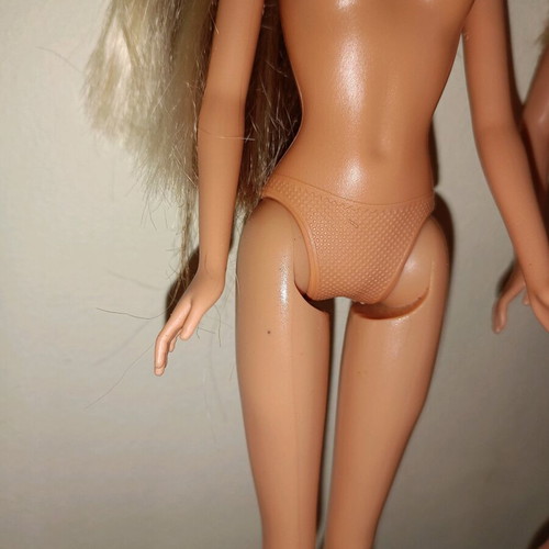 Barbie dolls used, pack of 3 with minor defects