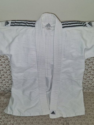 Adidas Judo Training J500 Uniform Size 140 Like New