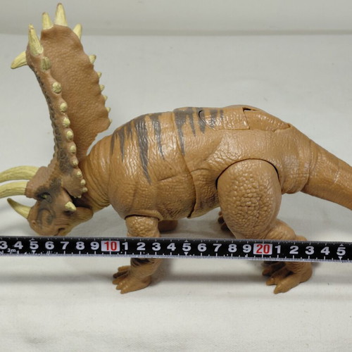 Jurassic World Pentaceratops Mattel used with functional mechanism and lights