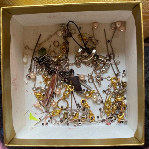 Jewelry clasps and rings used, assorted