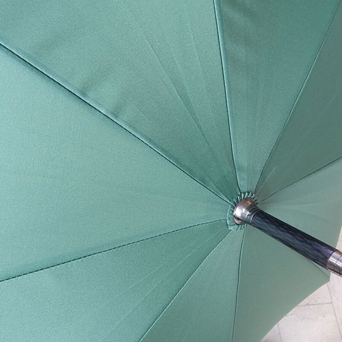 Castrol Motor Oil umbrella like new, wooden handle, automatic open