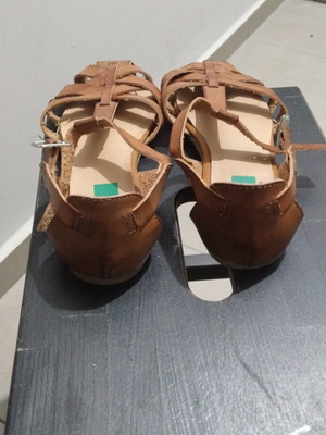 Children's brown sandals size 35