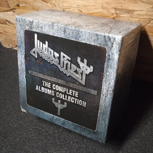 Judas Priest The Complete Albums Collection box set like new, metal