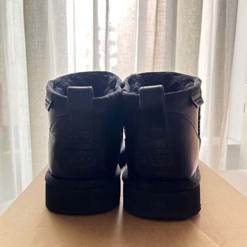 Ugg black boots