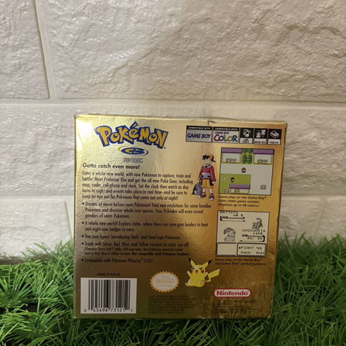 Pokémon Gold Game Boy Color used with box and manual