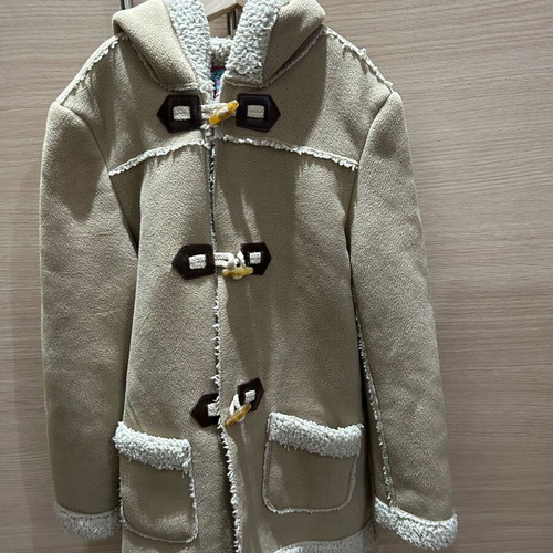 Girls' coat size 8, beige, like new, very warm