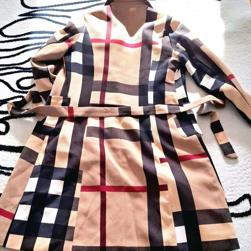 All of you checked coat 100% cotton new with belt size M