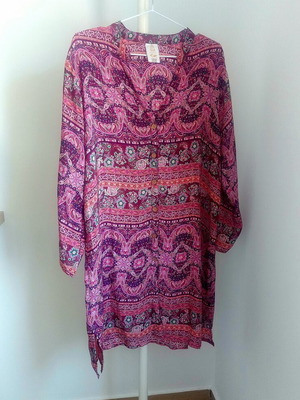 Khan silk tunic shirt like new, boho paisley floral multicolor