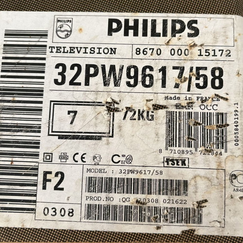 Philips 32" Pixel Plus TV like new with Dolby Digital speakers and subwoofer