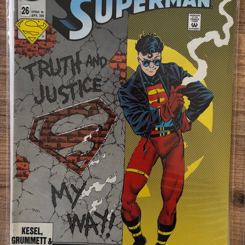 Superman collection issues 25-28 used in Greek