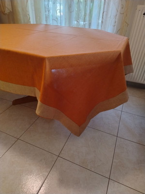 Linen tablecloth with beige border, 2.25x1.75m